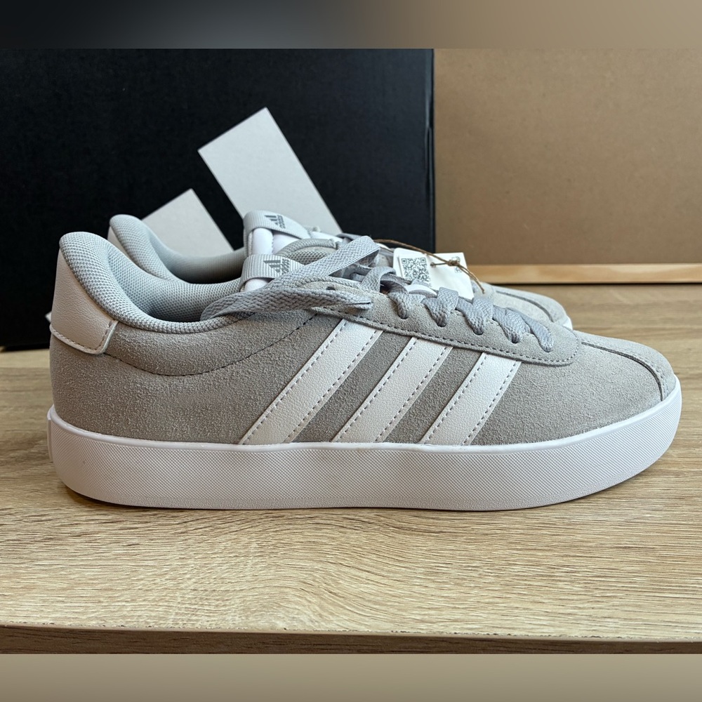 Adidas VL Court Sneakers Women 7.5 - Picture 2 of 6